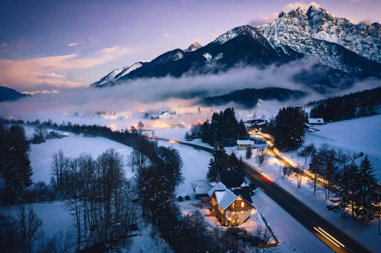 Appartamento Hisa Kosobrin Kranjska Gora Esterno foto